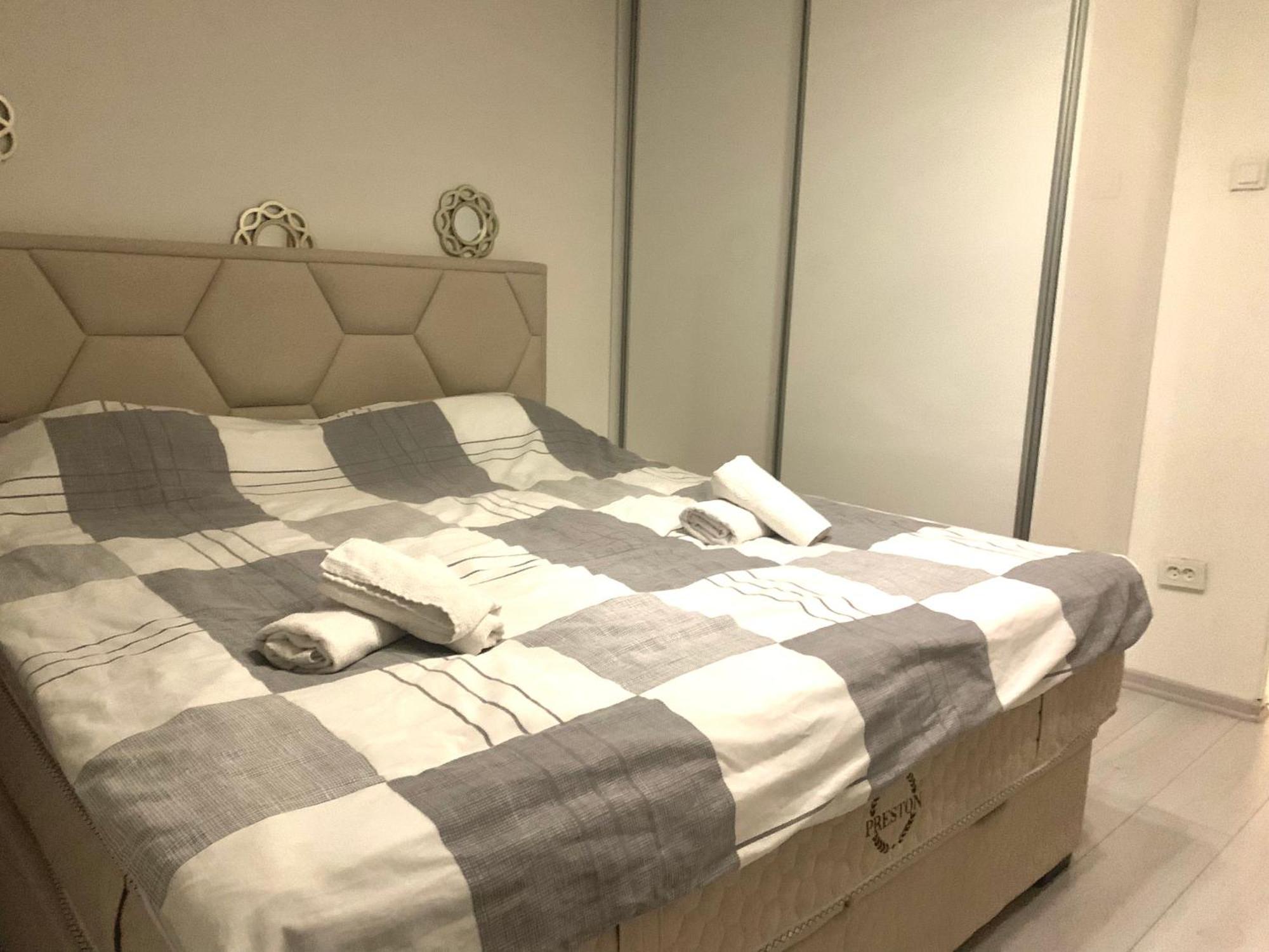 Colors Apartment Sarajevo Ngoại thất bức ảnh