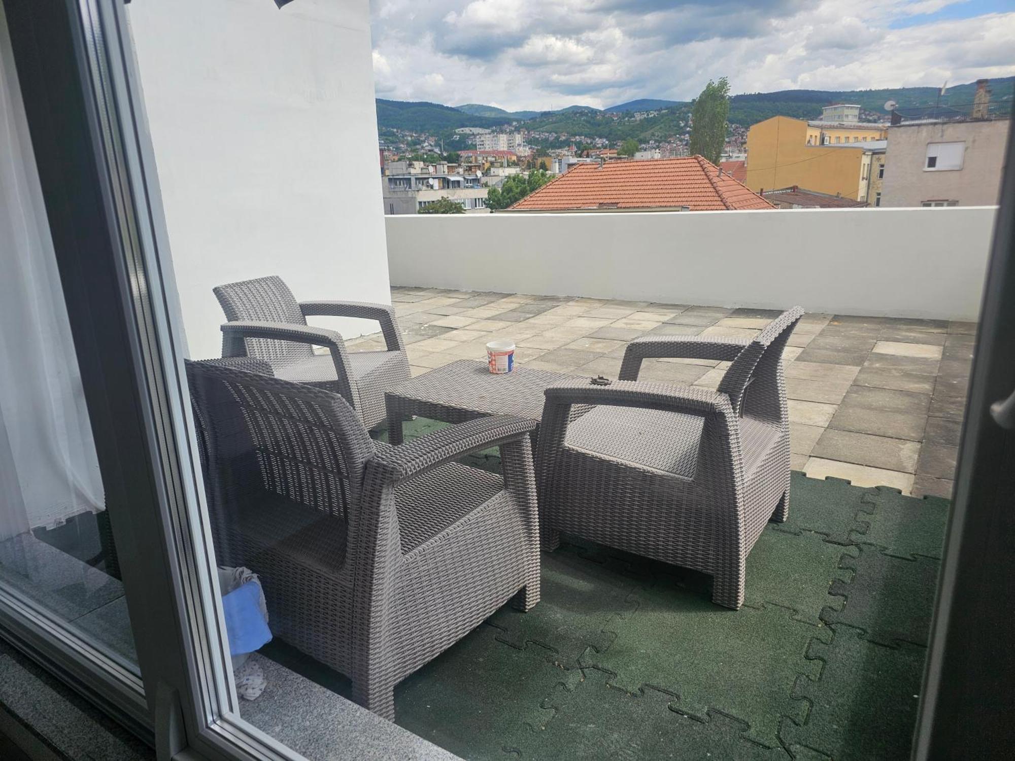 Colors Apartment Sarajevo Ngoại thất bức ảnh